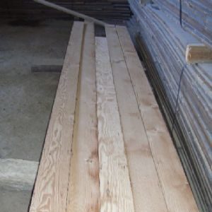 Reclaimed canadian pine flooring